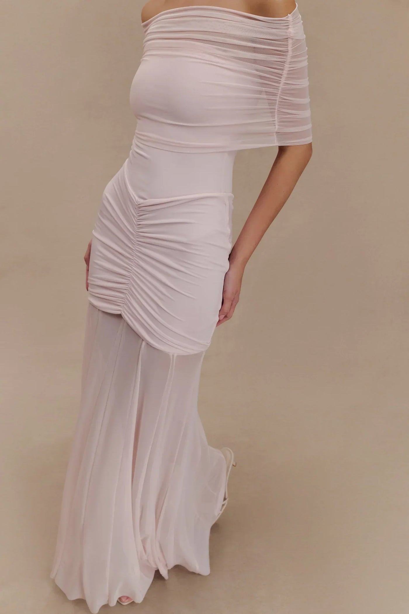 Jaide | Sukienka Maxi z Odkrytymi Ramionami