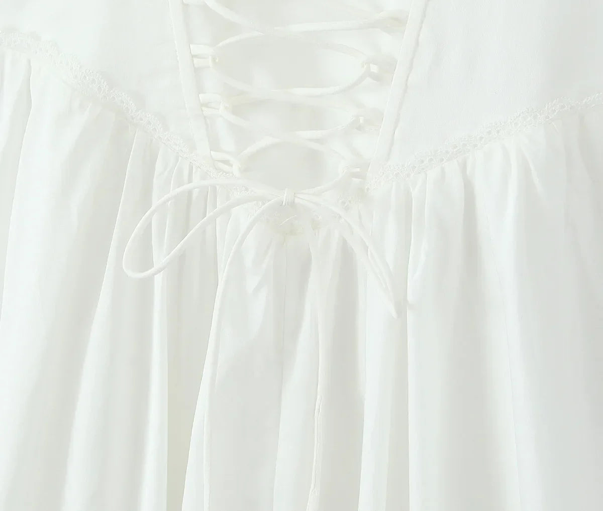 Sukienka Midi z Koronkowym Gorsetem