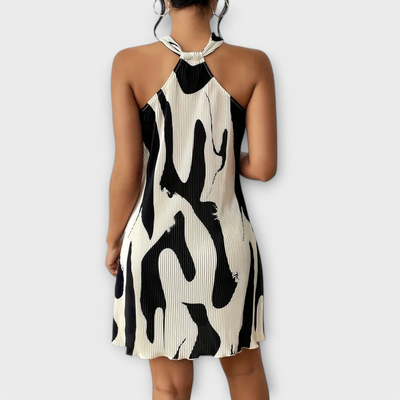 Sukienka Halter - Elegancki Wzór